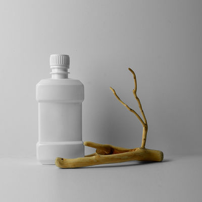 100ml Somewangのプラスチック帽子44.5cmが付いている白いうがい薬のびん142MM